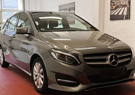 Mercedes-Benz B 220 B 220d Style Pano/LED/TWA/Navi/Kamera/Sitzh./AHK