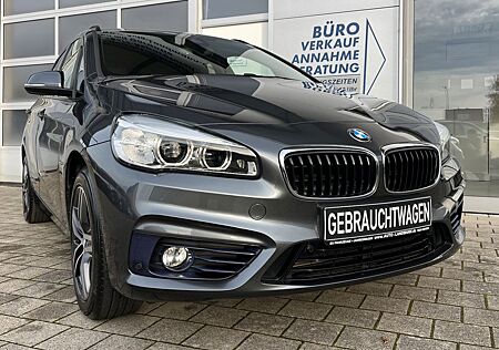 BMW 218i Active Tourer Sport-Line 2.HD NAVI 8-FACH