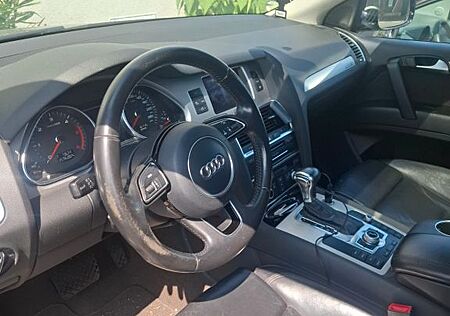 Audi Q7 3.0 TDI (DPF) quattro tiptronic -