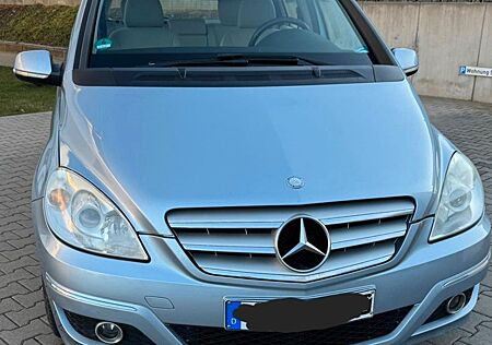 Mercedes-Benz B 180 CDI - automatik