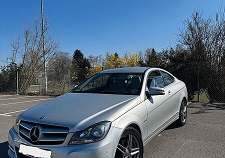 Mercedes-Benz C 220 CDI -
