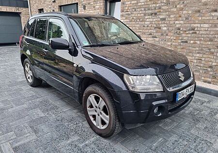 Suzuki Grand Vitara 2.0 Comfort,AHK,Klima,Allrad
