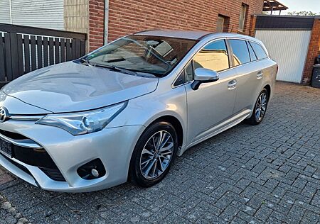 Toyota Avensis Touring Sports Edition-S