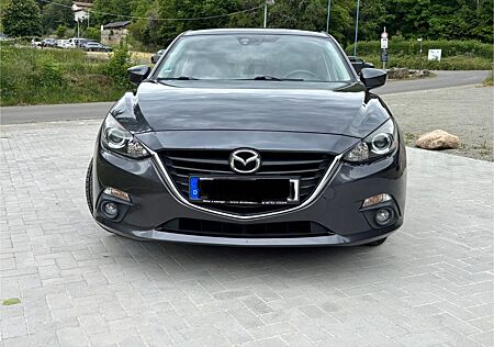Mazda 3 2.0 SKYACTIV-G 120 Center-Line Center-Line