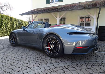 Porsche 992 .2 Carrera 4 GTS T-Hybrid Cabrio/6.000 km !