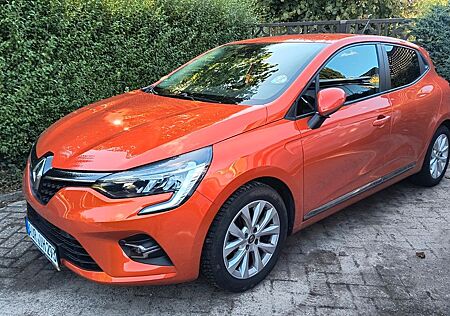 Renault Clio TCe 100 Experience Experience