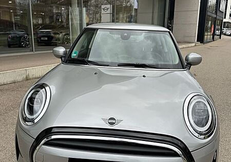 Mini Cooper Essential Trim / GARANTIE / SERVICE INKL.