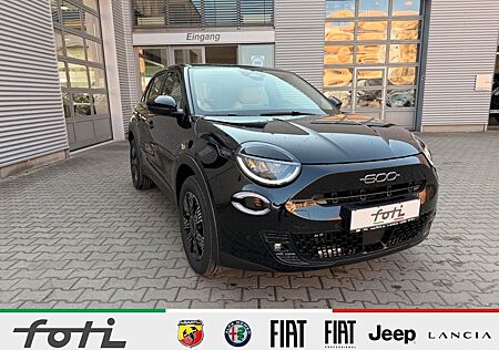 Fiat 600 Hybrid Icon 1.2 110PS Automatik Navi Kamera