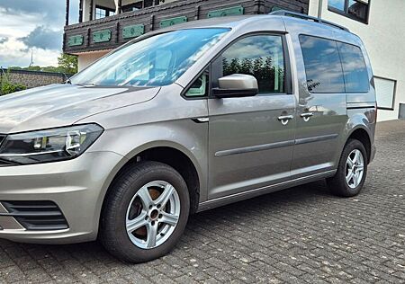 VW Caddy Volkswagen 2,0TDI 75kW BMT Trendline 5-Sitze Tren...