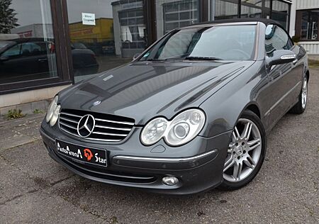 Mercedes-Benz CLK 200 KOMPRSR,Alu,Klima,Navi,Xenon,PDC,Shz,AHK