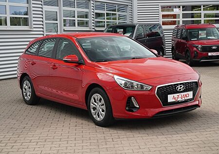 Hyundai i30 Kombi 1.6 T-GDI Select Tempomat Spurhalte