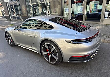 Porsche 992 Carrera 4S Coupé Carrera S
