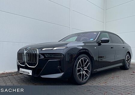 BMW 740d xDrive M Sport,SkyLou,AHK,DAPro.Sthz