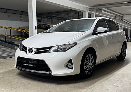Toyota Auris gebraucht kaufen Toyota Auris 1,33-l-Dual-VVT-i -