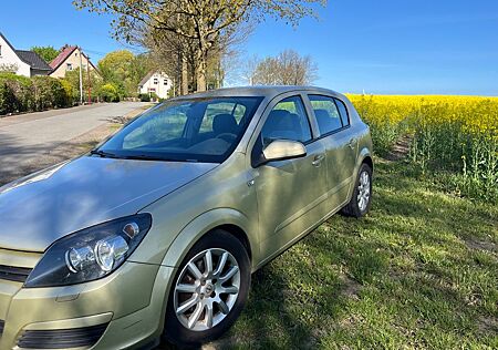 Opel Astra 1.6 Twinport Sport 77kW Sport