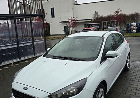 Ford Focus 1,0 EcoBoost 92kW Trend