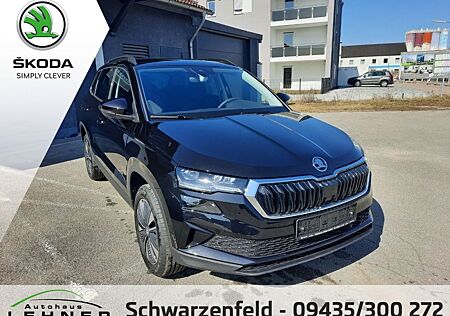 Skoda Karoq TOUR AHK+MATRIX+LENKRADHEIZUNG+PDC+KAMERA+