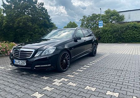 Mercedes-Benz E 350 CDI T BlueEFFICIENCY AVANTGARDE AVANTGARDE