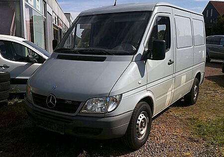 Mercedes-Benz Sprinter Kasten 216 CDI