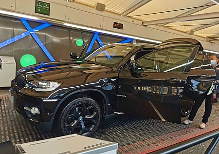 BMW X6 xDrive40d -