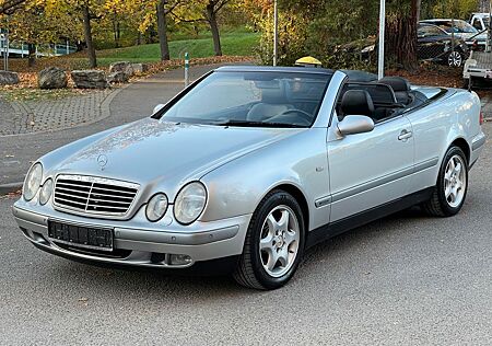 Mercedes-Benz CLK 320 Elegance*MEMORY*BOSE*LEDER*XEN*PDC*SHZ*