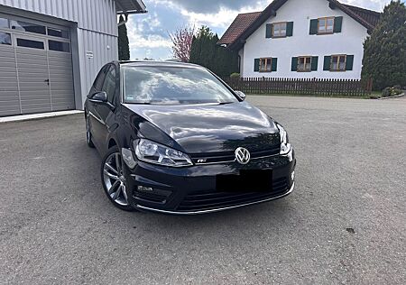 VW Golf Volkswagen 1.4 TSI BMT CUP R-Line