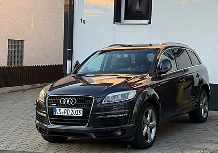 Audi Q7 3.0 TDI (DPF) quattro tiptronic -