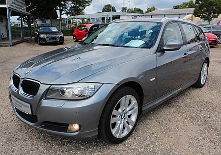 BMW 320d Touring*NAVI*So.+Wi.-Räder*PDC vo.+hi.*AUTO