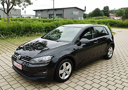 VW Golf Volkswagen VII Lim. Comfortline BMT ~Xenon~Shz