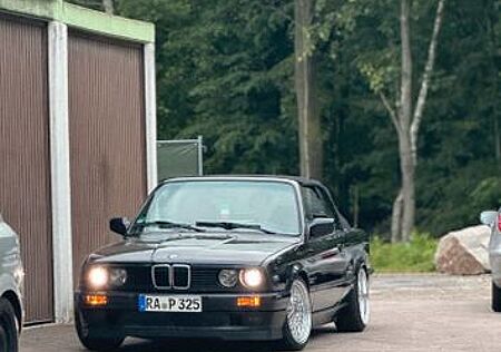 BMW 325i E30 Cabrio