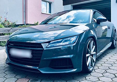 Audi TT Coupe 2.0 TFSI S tronic quattro - 20 Zoll;
