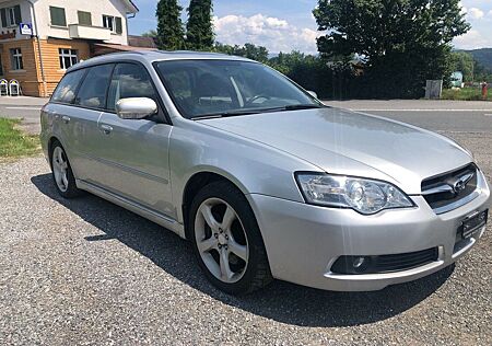 Subaru Legacy Kombi 3.0 Autom.