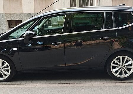 Opel Zafira Tourer