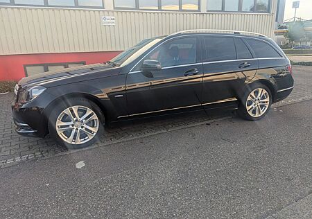 Mercedes-Benz C 250 T BlueEFFICIENCY AVANTG. Aut. AVANTGARDE