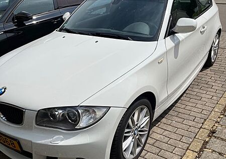 BMW 118d Coupé - M-PAKET