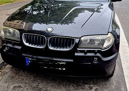 BMW X3 3.0i -