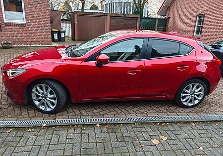 Mazda 3 2.2 SKYACTIV-D 150 Sports-Line, Sonderaus.