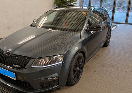 Skoda Octavia 2.0 TSI RS Combi RS