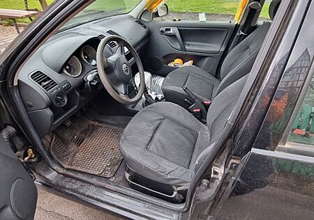 VW Polo Volkswagen 1.4 Basis Basis