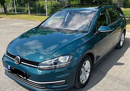 VW Golf Volkswagen 1.6 TDI Comfortline Variant Comfortline