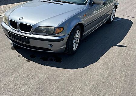 BMW 318i touring -