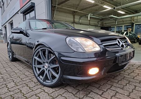 Mercedes-Benz SLK 32 AMG Scheckheft