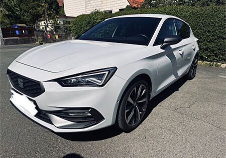 Seat Leon 1.5 eTSI ACT 110kW FR DSG FR