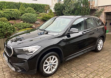 BMW X1 sDrive18i -