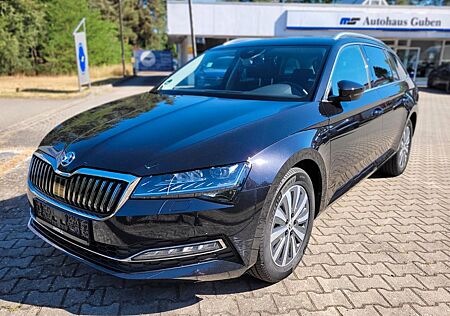 Skoda Superb Combi Style