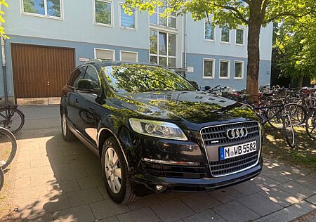 Audi Q7 3.0 TDI (DPF) quattro tiptronic -