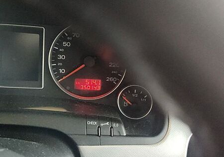 Audi A4 2.5 TDI Avant -