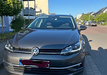 VW Golf Volkswagen 1.5 TSI ACT OPF DSG UNITED Variant UNITED