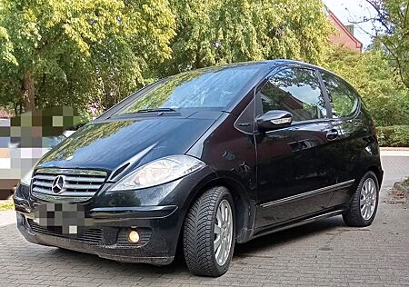 Mercedes-Benz A 200 ELEGANCE Elegance