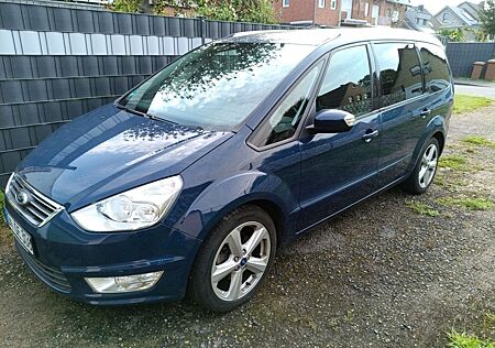 Ford Galaxy 2,0 EcoBoost Titanium PowerShift Titanium
